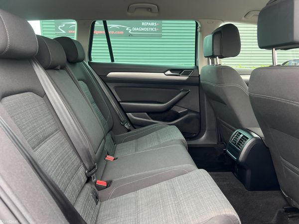 2022 Volkswagen Passat SE Nav 2.0 TDI - Estate 394577348