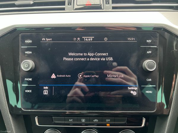 2022 Volkswagen Passat SE Nav 2.0 TDI - Estate 394577368