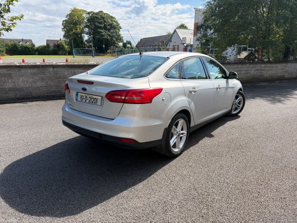 Ford Focus 2015 394582244