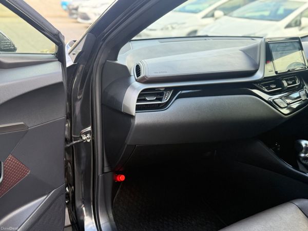 2019 Toyota C-HR Automatic Hybrid / G leather Spec 394501642
