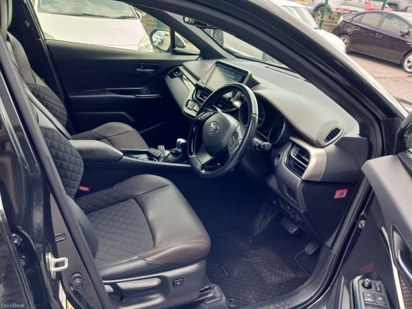 2019 Toyota C-HR Automatic Hybrid / G leather Spec 394501630