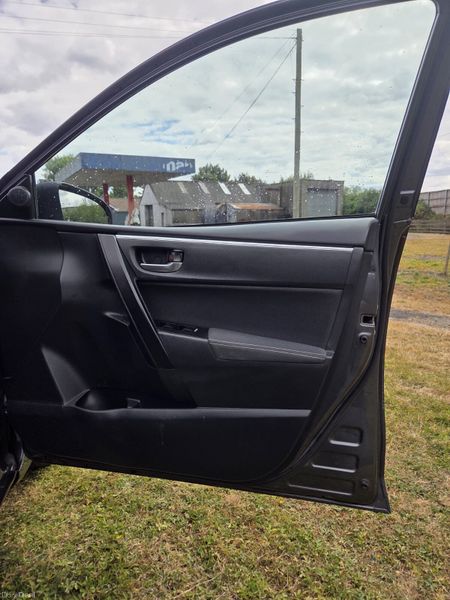 Toyota Corolla 2018 394503754