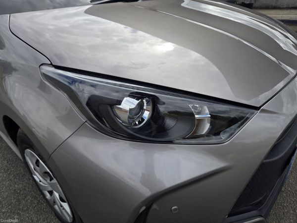 TOYOTA YARIS 2021 1.5L PETROL HYBRID AUTOMATIC 394503964