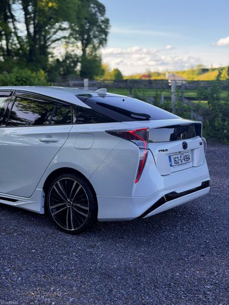 Toyota PRIUS 2016 | 1.8 HYBRID | AUTO 394522900