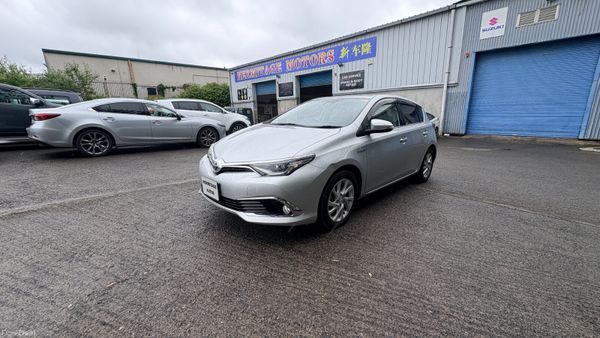 Toyota Auris 1.8 Hybrid 2016 394645550
