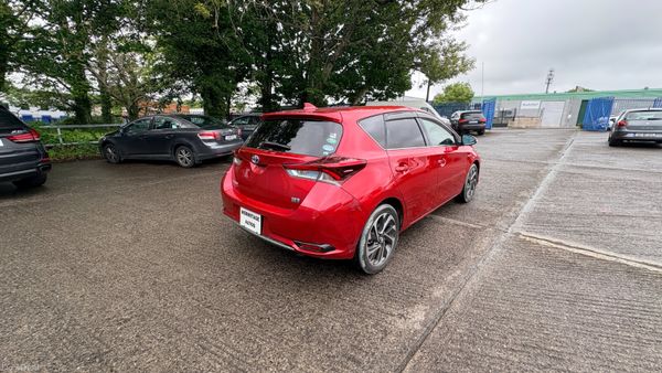 Toyota Auris 1.8 Hybrid 2016 394653940