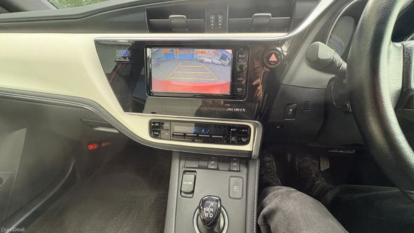 Toyota Auris 1.8 Hybrid 2016 394653946