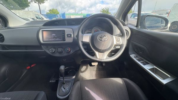Toyota Vitz 1.3 Petrol Auto 2015 394658400