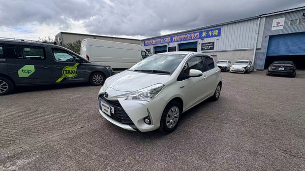 Toyota Vitz 1.5 Hybrid Petrol Auto 2017 394658674