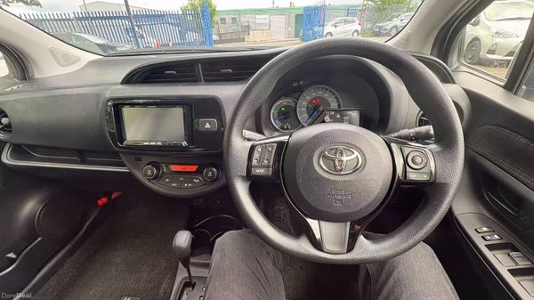 Toyota Vitz 1.5 Hybrid Petrol Auto 2017 394658676