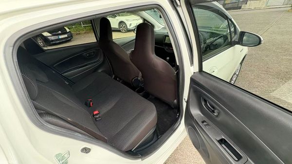 Toyota Vitz 1.5 Hybrid Petrol Auto 2017 394658680