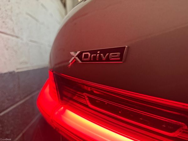 222 BMW 330E  X-Drive  M-Sport Pro Edition 394662132