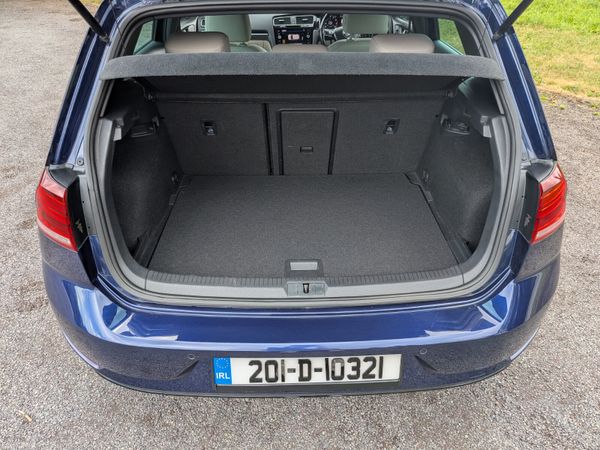 Volkswagen Golf MK8 Highline 2020 394663050