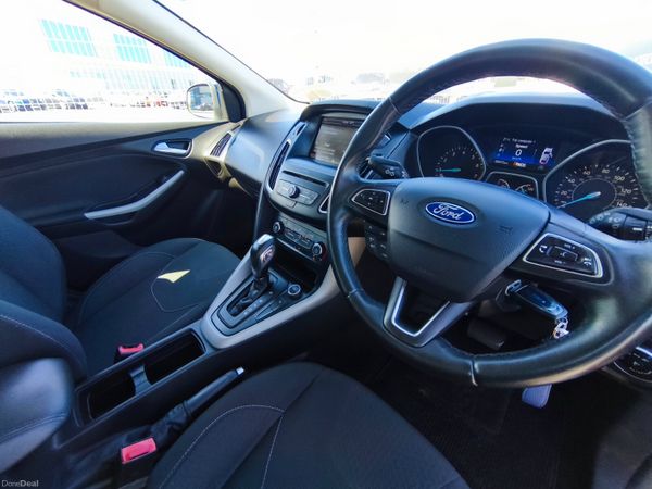 Ford Focus 2016 1.0 Ecoboost Turbo 100PS Zetec 394663250