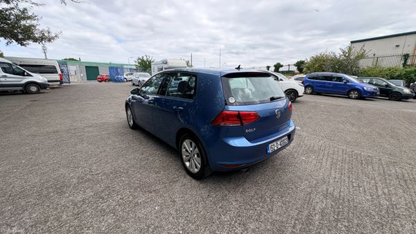Volkswagen Golf 1.2TSI Auto 2015 394635314