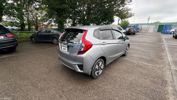 Honda Fit 1.5 Hybrid Petrol 2014 394636862