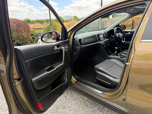 KIA SPORTAGE EXS 5DR! High Spec!Low Mileage! 394747052