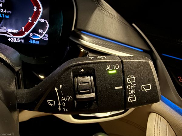 231 BMW 530E  M-Sport Touring/Pan Roof 394757756
