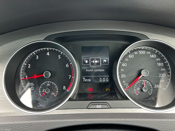 VOLKSWAGEN GOLF 2017, 1.2 TSI 5DR AUTO LOW KMS 394770286