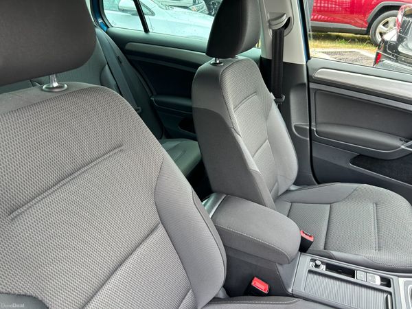 VOLKSWAGEN GOLF 2017, 1.2 TSI 5DR AUTO LOW KMS 394770300
