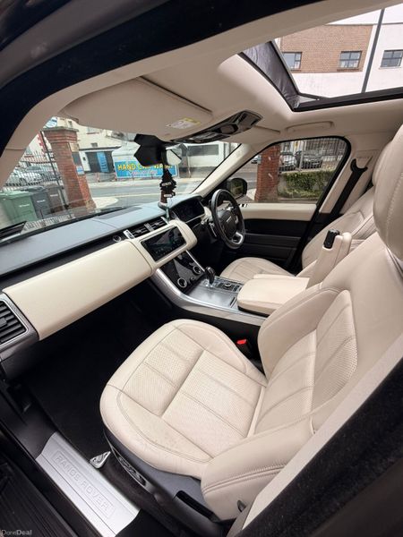 Land Rover Range Rover Sport 2018 394708938