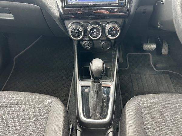 Suzuki Swift 1.2 Hybrid Auto 2021 394710472