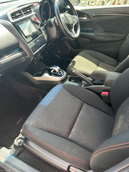 2015 Honda Fit S Package | CarPlay 394892084