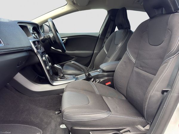 2016 Volvo V40 1.5L Petrol Automatic 394898808