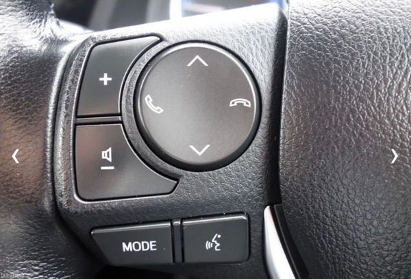 Toyota Corolla 2018 394810908