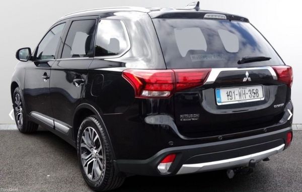 Mitsubishi Outlander 2019 394811720