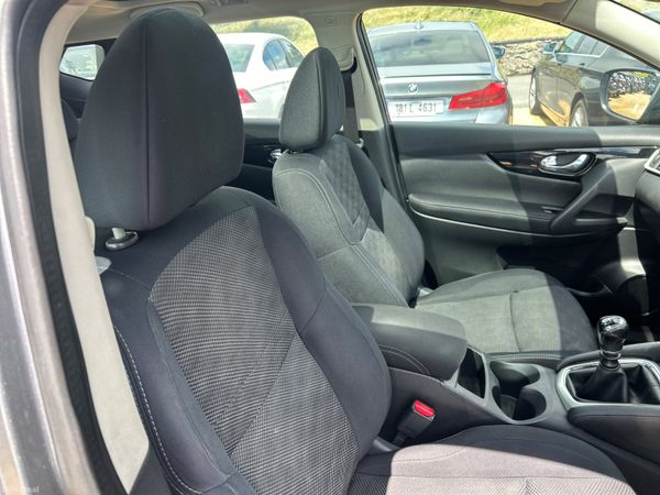 Nissan Qashqai SV 1.5 DSL 394822880