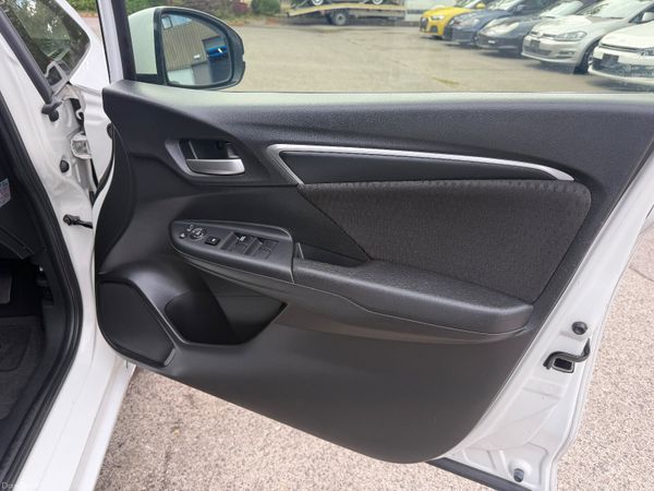 Honda Fit 1.5 Hybrid Auto Sport 394947088