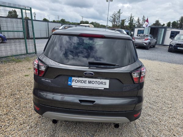 Ford Kuga 2018 394947560