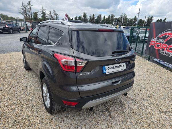 Ford Kuga 2018 394947562
