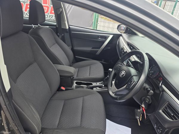 Toyota Corolla 2014 394947700