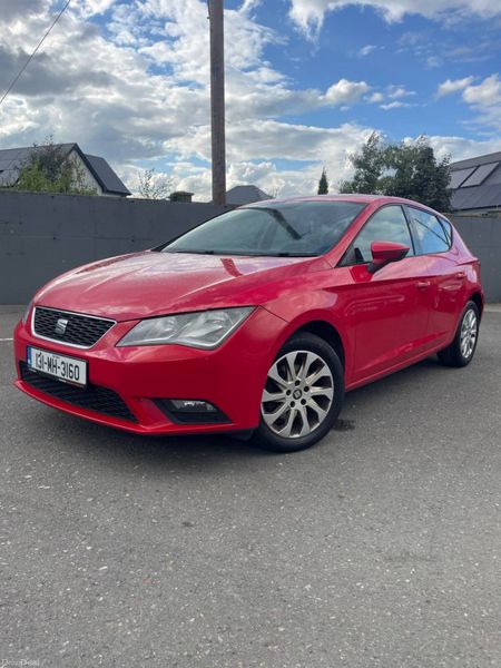 SEAT Leon Hatchback, Diesel, 2013, Red