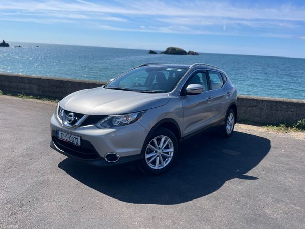 171 Nissan Qashqai 1.5dCi.. Pan Roof.. Very Clean 394949642