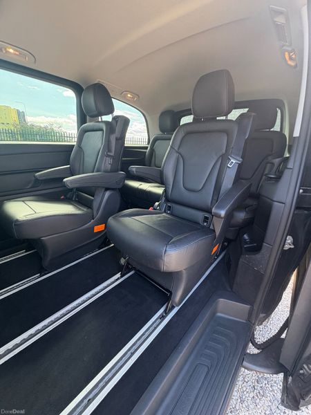 Mercedes V220 D 7 Seater Avantgarde Automatic 394970860