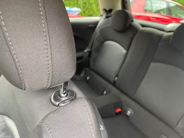 Mini Cooper 2017 Diesel One Owner 394902552