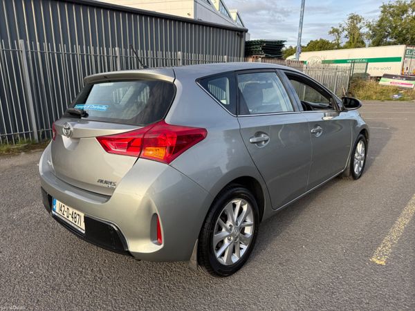 Toyota Auris 2014 Only 118KMS 394909586
