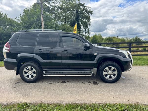 Deposit taken****07 Toyota Land Cruiser 394916614