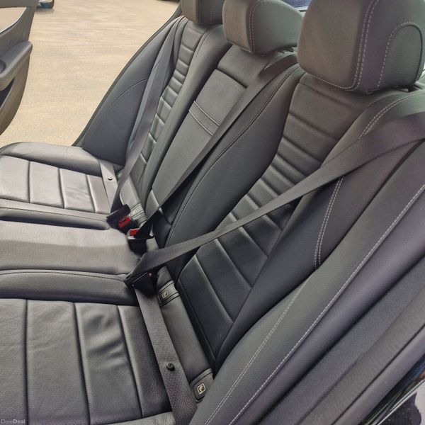 Mercedes-Benz E-Class 2019 394924160