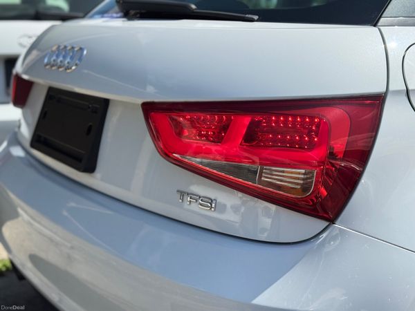 AUDI A1 S-Line 1.4 Petrol Auto 2013 58000KM 2 Keys 394929232