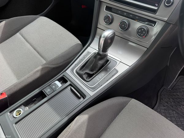 Volkswagen Golf 1.2 DSG Low KM 394938372