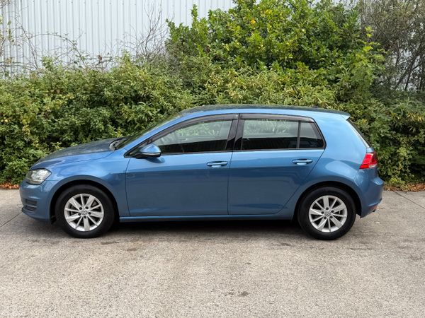 Volkswagen Golf 1.2 DSG Low KM 394938378