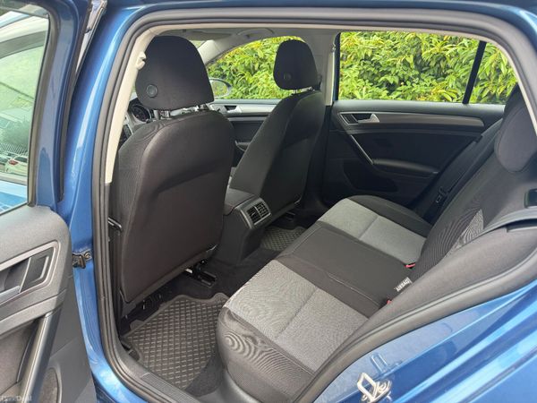 Volkswagen Golf 1.2 DSG Low KM 394938394