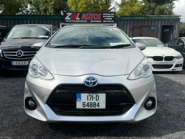 17 Toyota Aqua 1.5 HYBRID 395044174