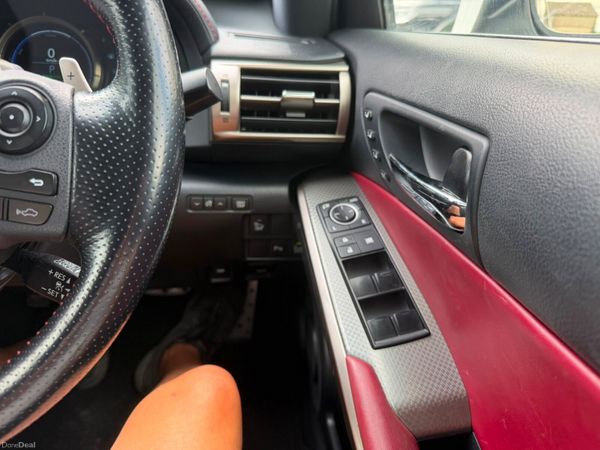 16 LEXUS IS300H F SPORT 395044884
