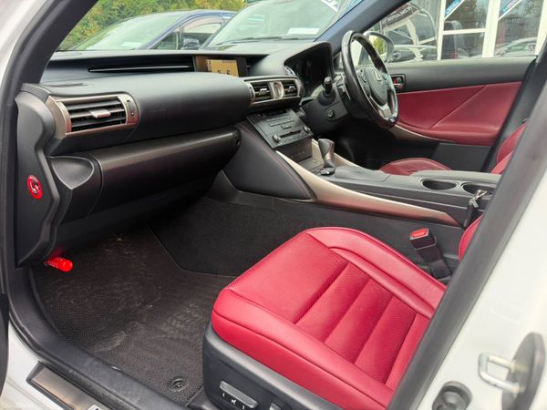 16 LEXUS IS300H F SPORT 395044894