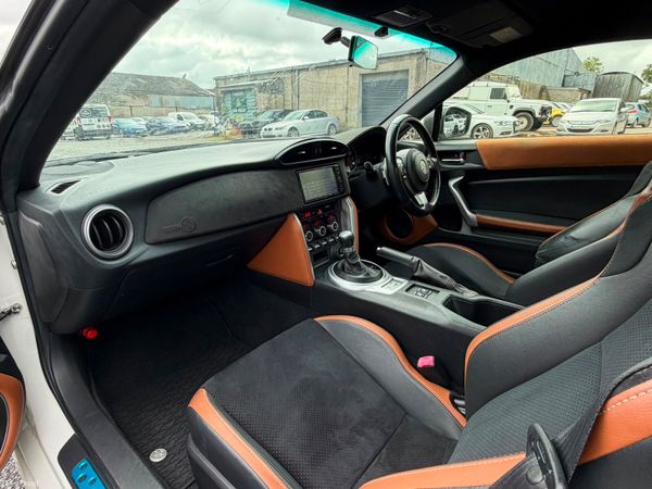 17 TOYOTA GT 86 395044988